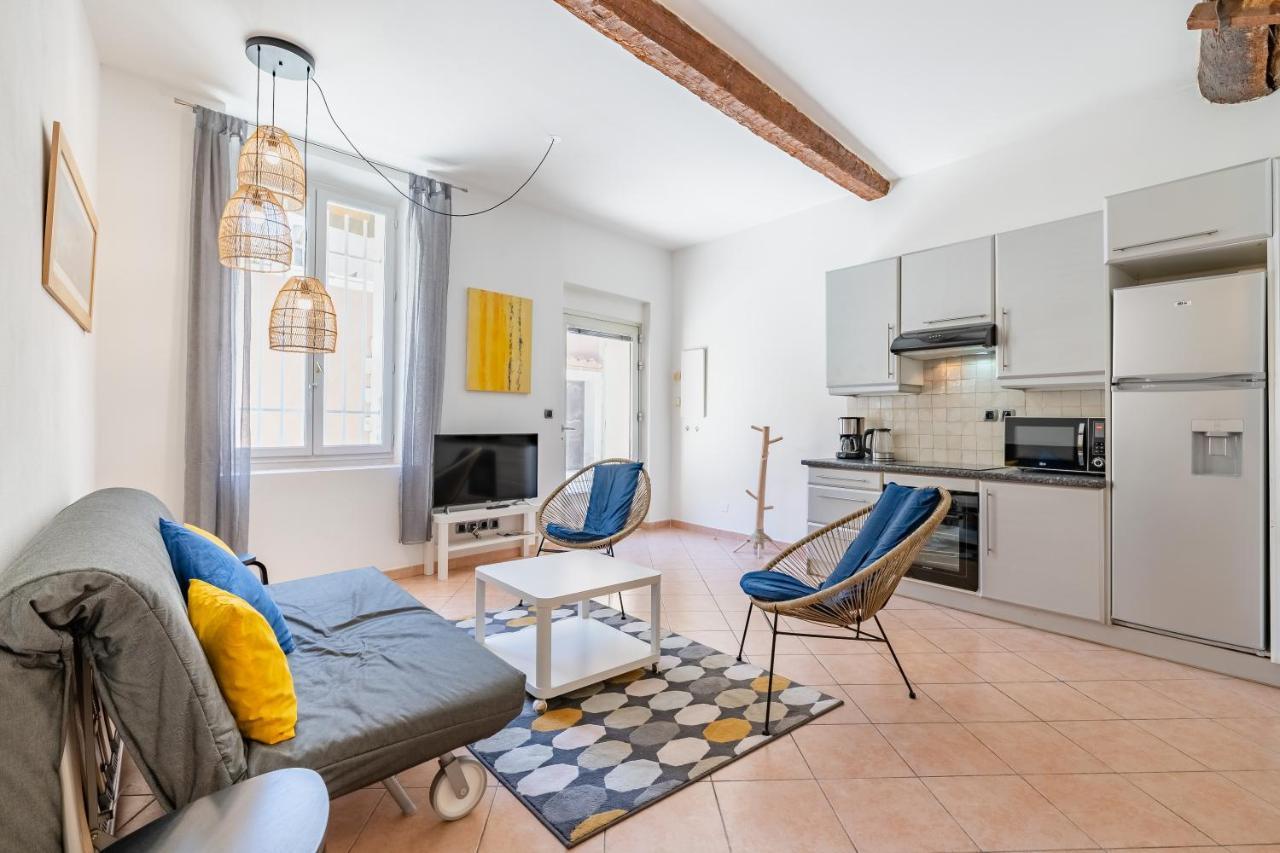 Ferienwohnung Droit Au Port Par Dodo-A-Cassis Exterior foto