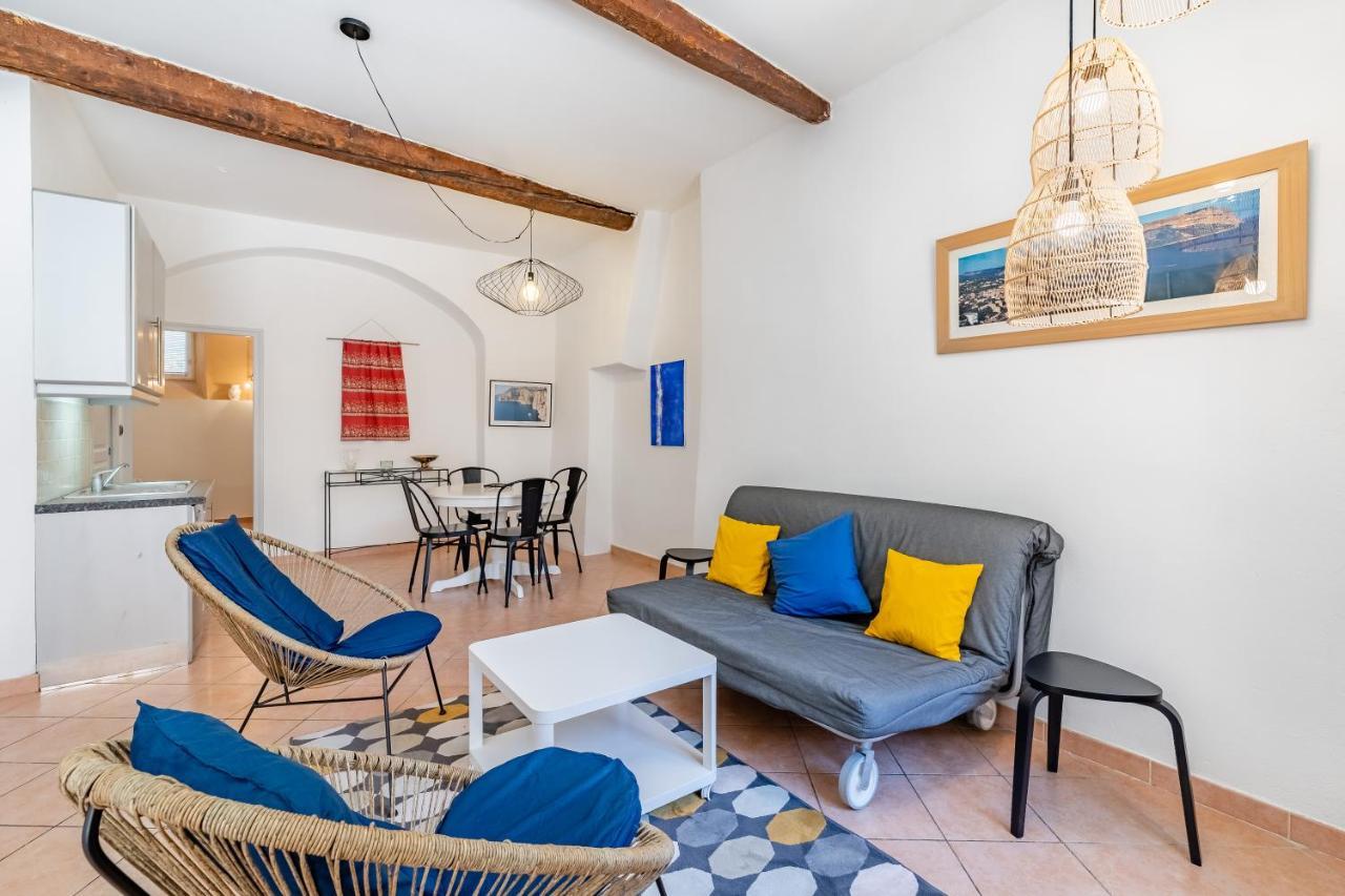 Ferienwohnung Droit Au Port Par Dodo-A-Cassis Exterior foto