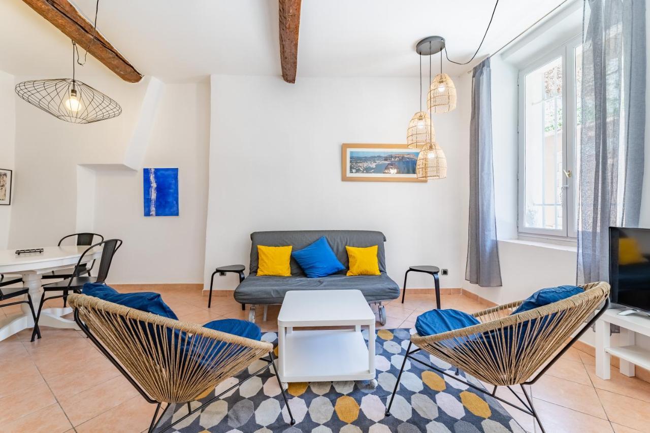 Ferienwohnung Droit Au Port Par Dodo-A-Cassis Exterior foto